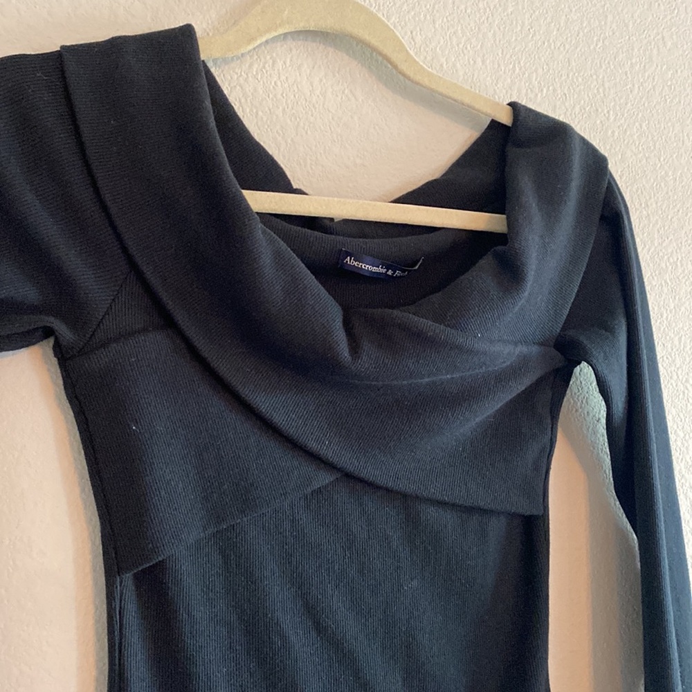 Abercrombie and Fitch NW black knit Shirt - Picture 2 of 3